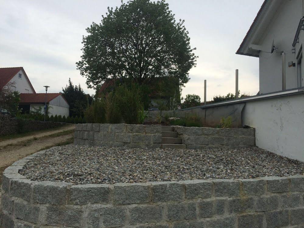 דירות Kirchheim am Ries Im Feldle מראה חיצוני תמונה