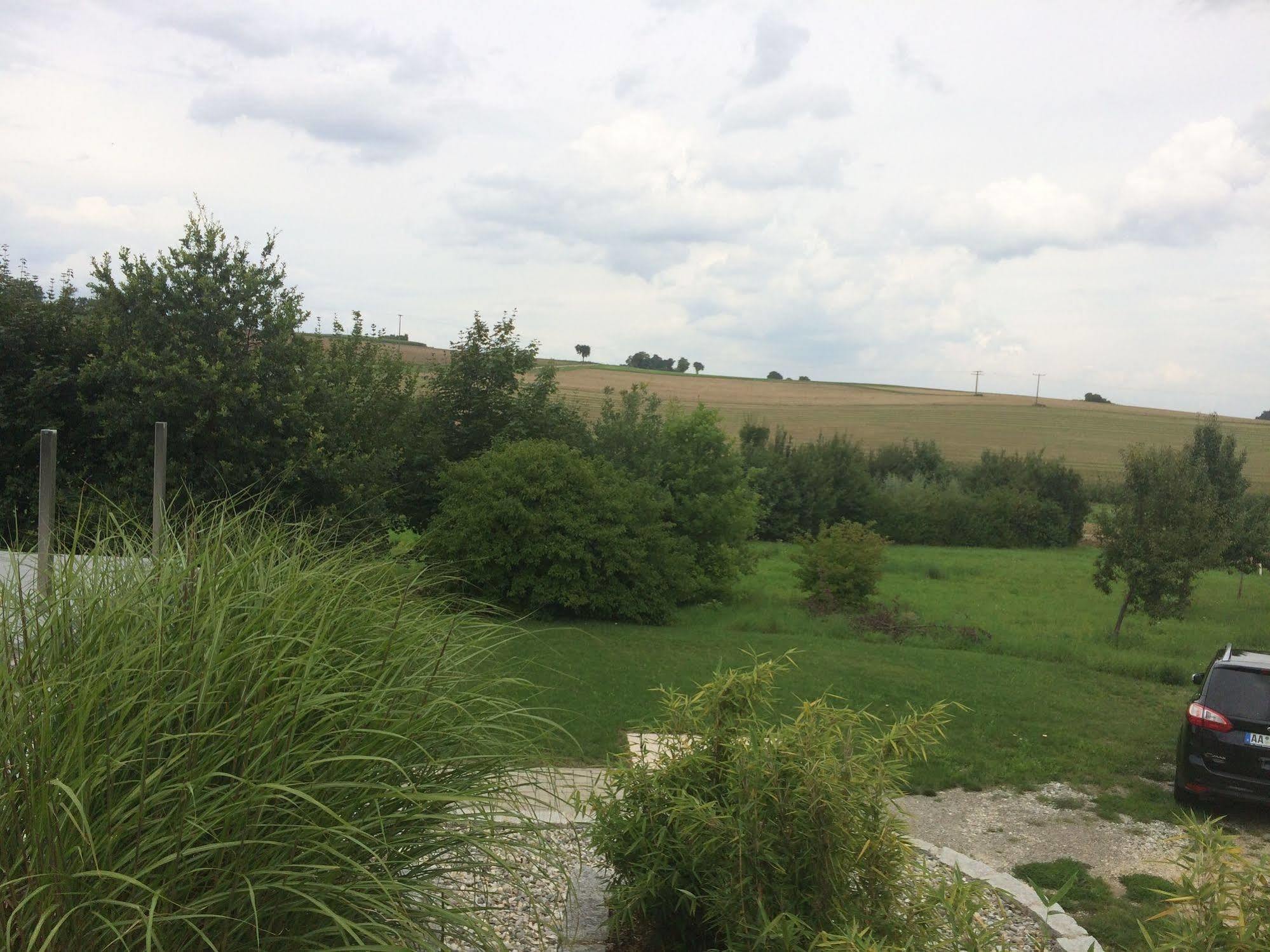 דירות Kirchheim am Ries Im Feldle מראה חיצוני תמונה